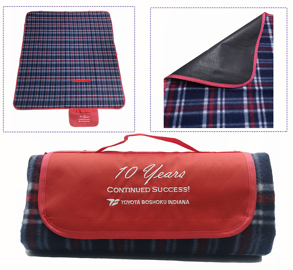 Foldable Waterproof Embroidered Picnic Blanket Mat