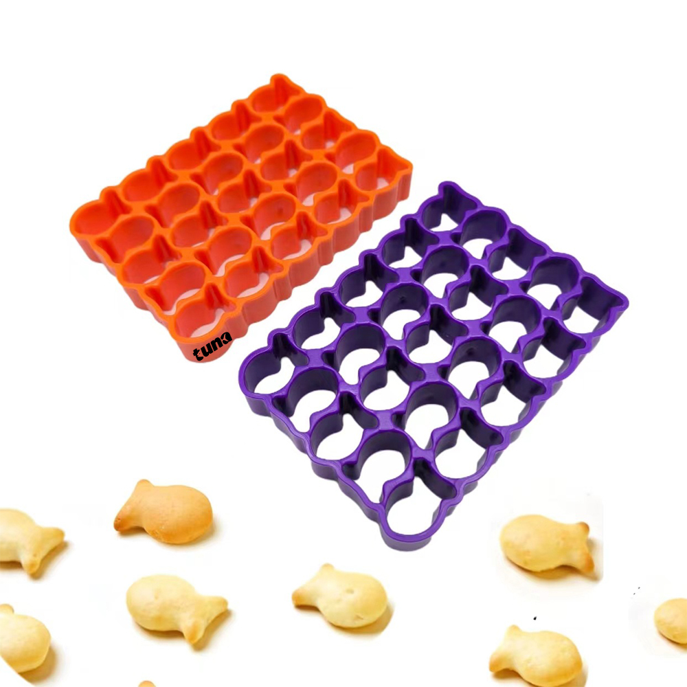 Goldfish cookie mold